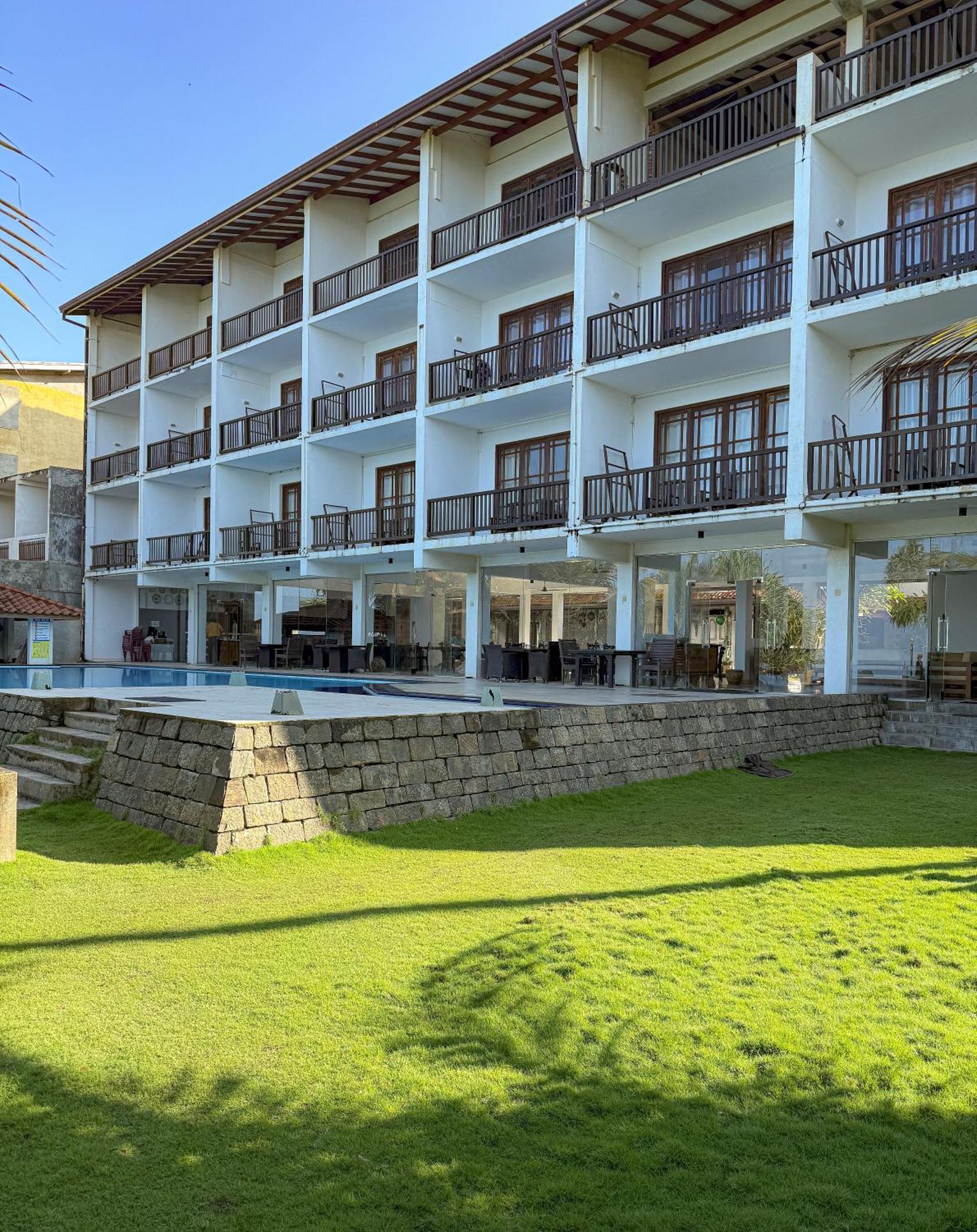 Serendib Beach Hotel Bentota Exterior foto